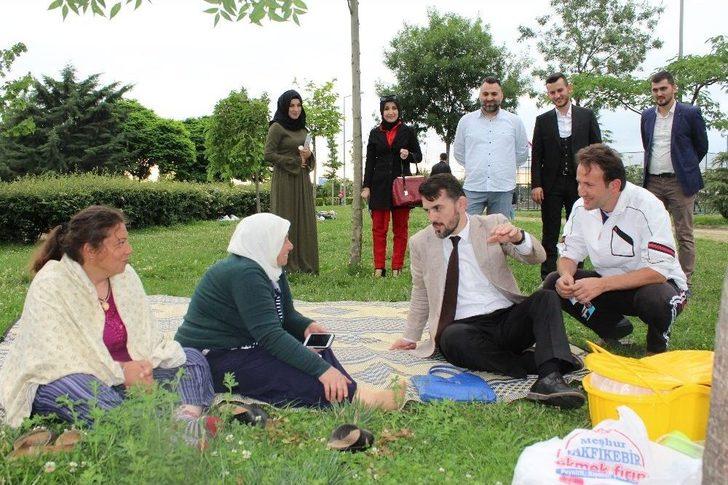 Ak Parti Trabzon Milletvekili Adayları Cora Ve Çebi Seçim Çalışmalarını Sürdürdü G3