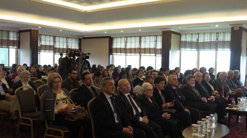 Roman Kahramanları İstanbul Edebiyat Festivali Başladı