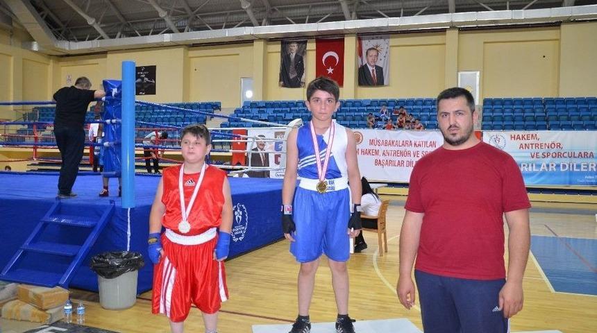 Bilecik, İller Arası Boks Turnuvası’na Ev Sahipliği Yaptı