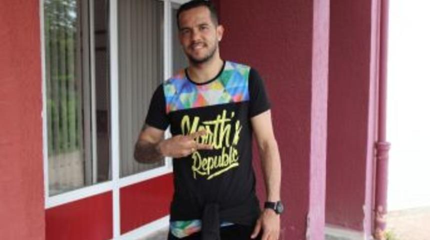 Tom: &ldquo;boluspor Ma&ccedil;ında Ağrılarımdan Dolayı Oynayamadım&rdquo;