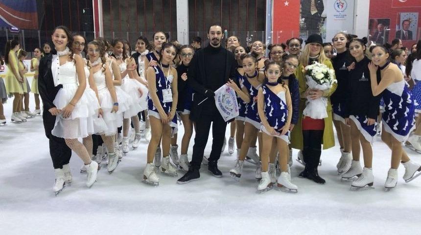 İzmir B&uuml;y&uuml;kşehir Belediyesi&rsquo;nden Senkronize Başarı