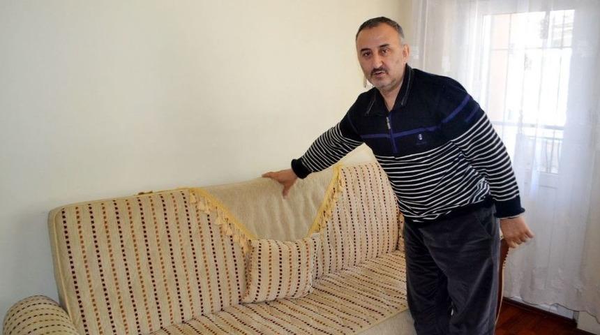 Engellinin Ak&uuml;l&uuml; Sandalyesi Ve Koltuk Değnekleri &Ccedil;alındı