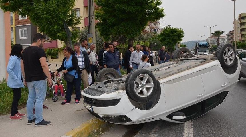 Anne Ve Kızı Kazayı Ucuz Atlattı