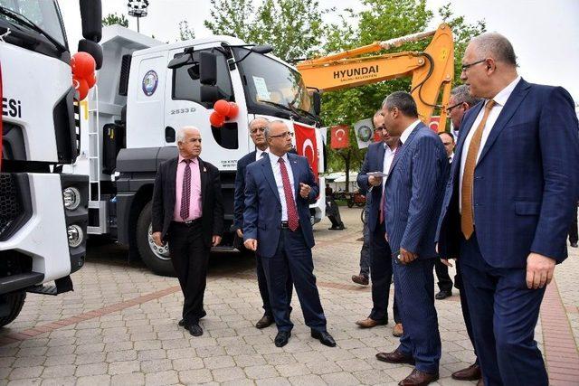 Salihli&rsquo;ye Yeni Ara&ccedil; Filosu 1