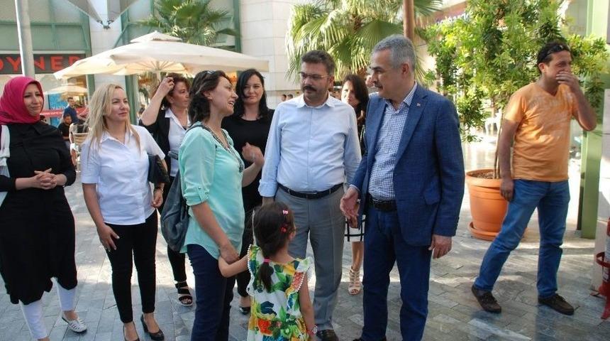 Milletvekili Savaş, Forum Avm&rsquo;de Vatandaşlarla Bir Araya Geldi