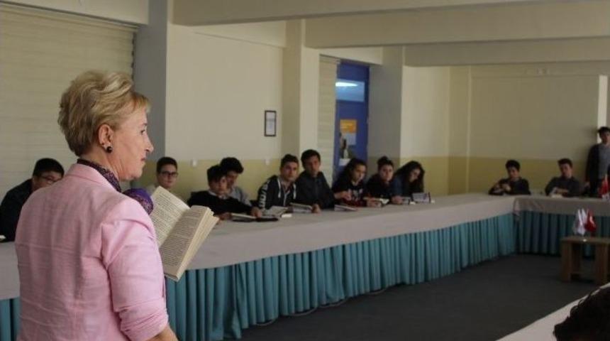 Pısa’ya Katılacak Öğrencilere Hızlı Okuma Kursu