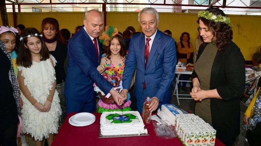 Bu Kermeste Atıklar Para Yerine Ge&ccedil;ti