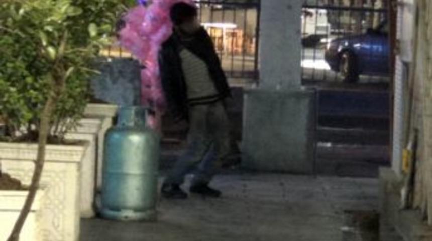 Madde Kullanan Gencin İbretlik G&ouml;r&uuml;nt&uuml;s&uuml;