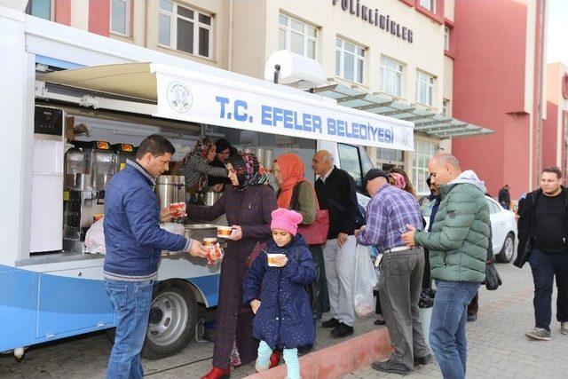 Efeler Belediyesi Her Gün Bin Kişinin İçini Isıtacak