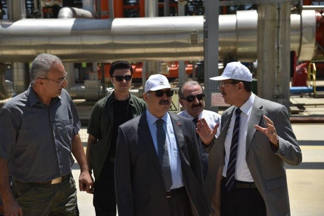 Vali Yavuz Selim K&ouml;şger, Aydın&rsquo;da &Ccedil;evreyi Kirleten Unsurları Yerinde İnceledi