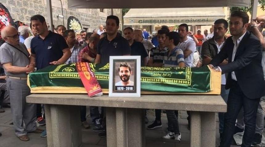 Kazada Ölen Galatasaray Tv Yöneticisi Giresun’da Toprağa Verildi