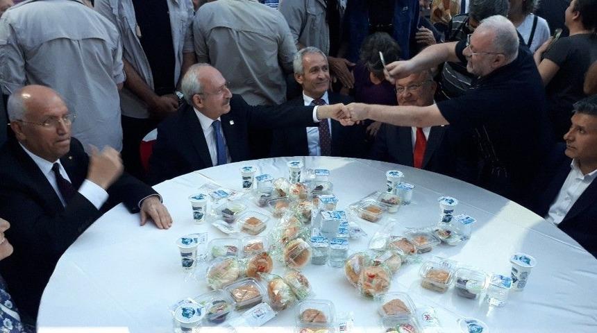 Kılı&ccedil;daroğlu: &ldquo;hep Beraber Bu &Uuml;lkede Huzur İ&ccedil;inde Yaşamalıyız&rdquo;