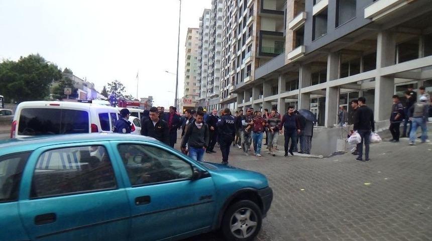 Asans&ouml;r Boşluğuna D&uuml;şen İş&ccedil;i Hayatını Kaybetti