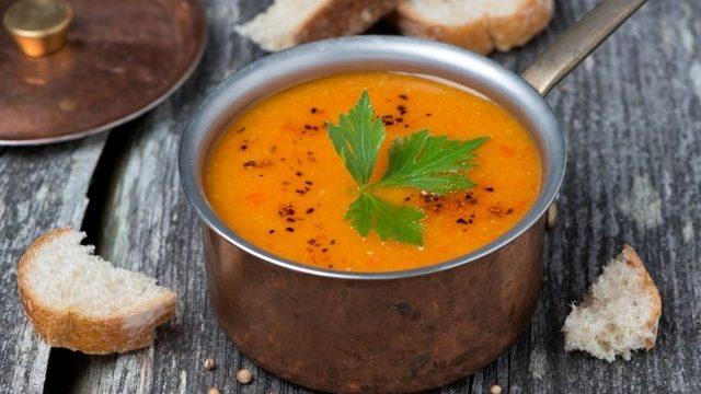 Soğuk Algınlığını Yanınıza Bile Yaklaştırmayacak 11 Çorba Tarifi