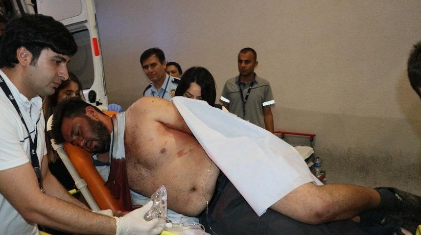 Bı&ccedil;akla Yaralandı, Kurtulmak İ&ccedil;in 25 Kilometre Ara&ccedil; S&uuml;rd&uuml;