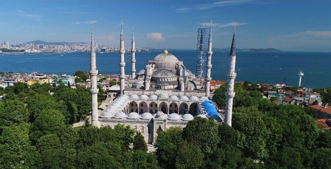( &Ouml;zel) Sultanahmet Cami&rsquo;nde Dev Restorasyon Havadan G&ouml;r&uuml;nt&uuml;lendi