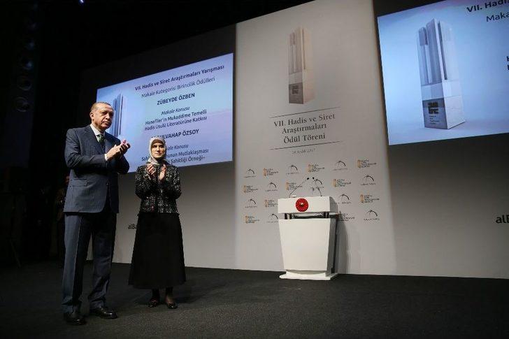 Cumhurbaşkanı Erdoğan: "islam Dünyası Bu Derece Bölünmüş Olmasa Hiçbir Güç Müslümanların Harimi-i İsmet’ine El Uzatamaz" G3