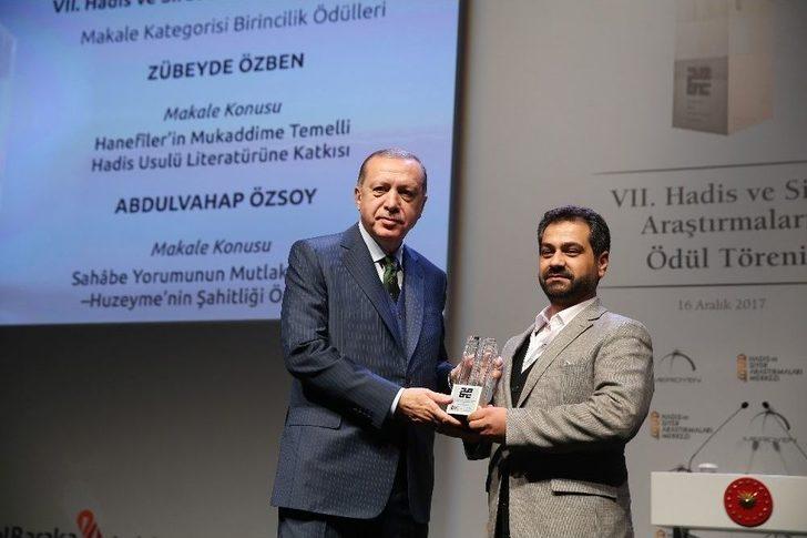 Cumhurbaşkanı Erdoğan: "islam Dünyası Bu Derece Bölünmüş Olmasa Hiçbir Güç Müslümanların Harimi-i İsmet’ine El Uzatamaz" G4