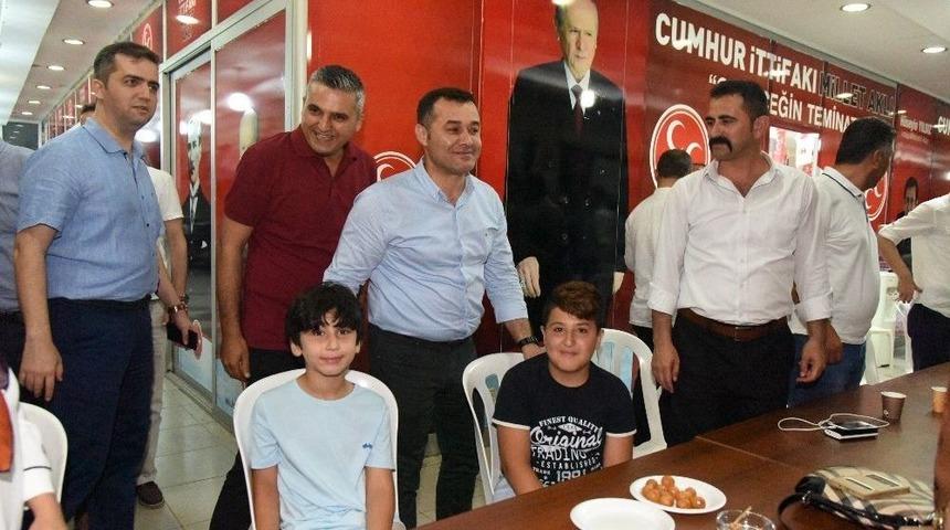 Başkan Y&uuml;cel, Milletvekili Adayları Ve Meclis &Uuml;yeleri İle İftarda Buluştu