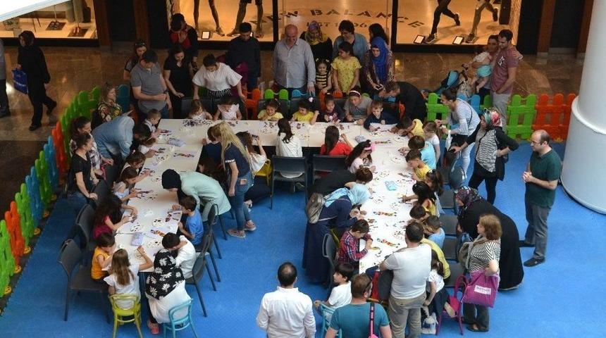 Samsun Piazza Avm Haziran Ayında &Ccedil;ok Renkli