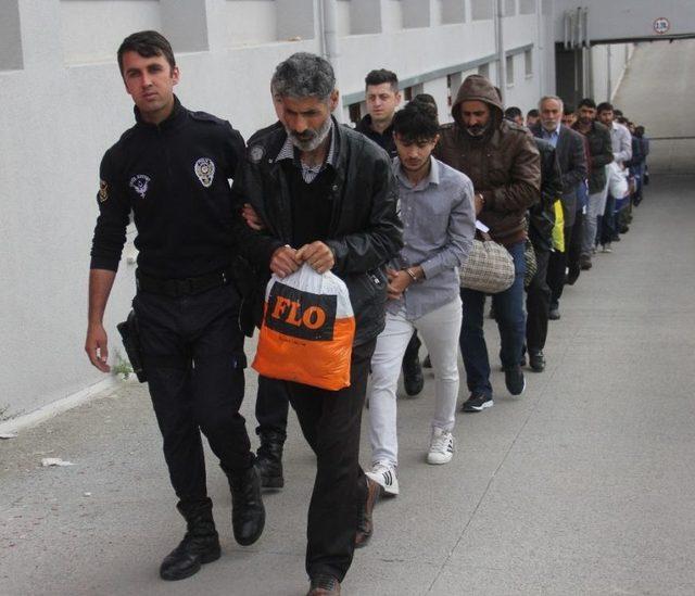 Adana’da 31 Pkk’lı Adliyeye Sevk Edildi 2