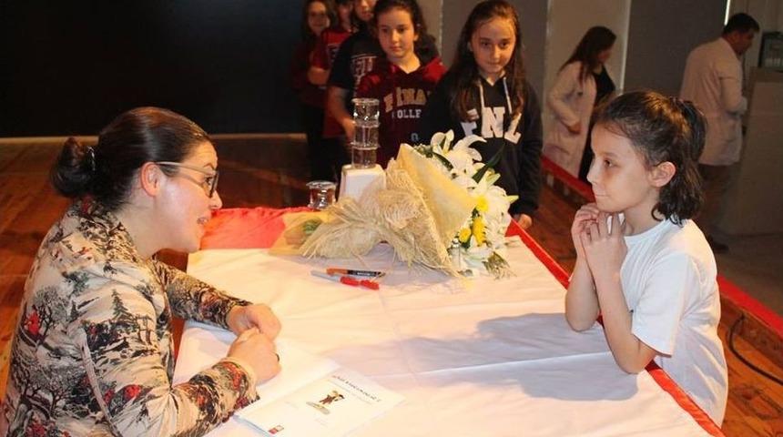 Final&rsquo;de İmza G&uuml;n&uuml;