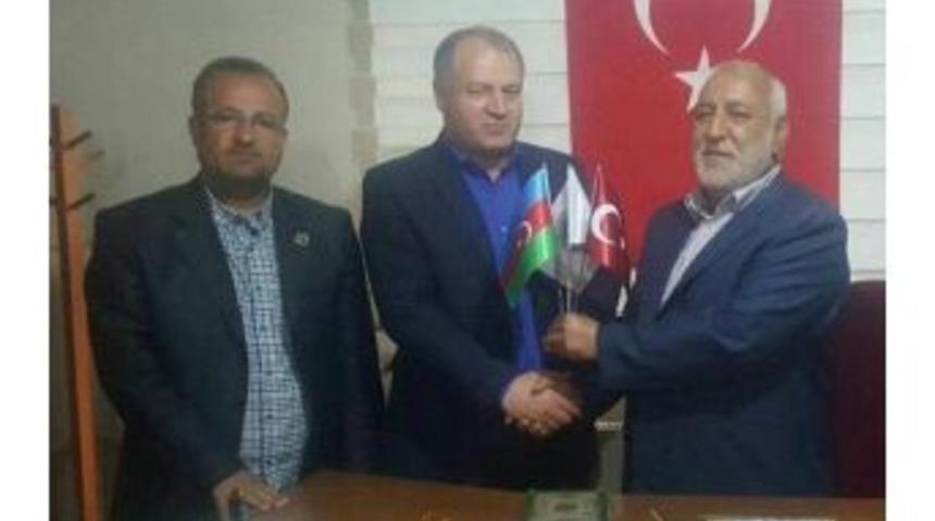 Asimder Başkanı, Ehl-i Beyt Alimler Derneğini Ziyaret Etti