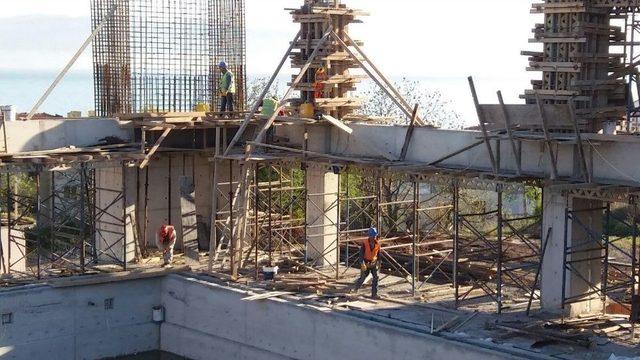 Karam&uuml;rsel Yarı Olimpik Y&uuml;zme Havuzu Şekilleniyor 2