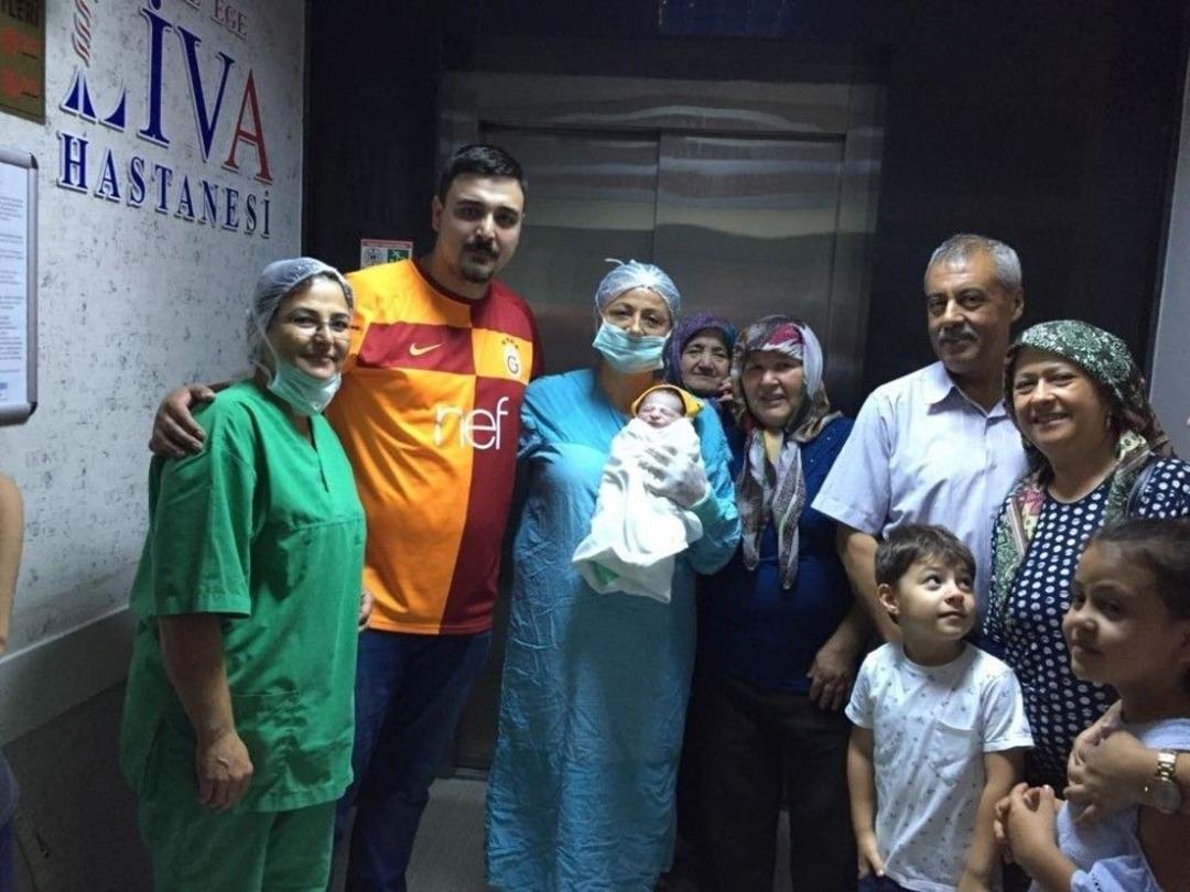 O, Aydın&rsquo;da Yaşayan Binlerce Kişinin Ebesi