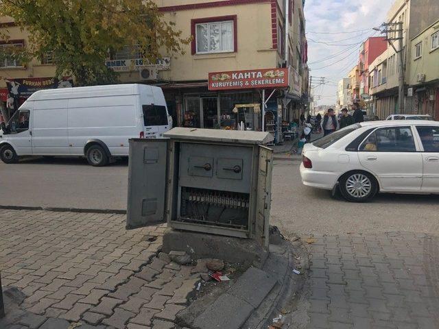 Elektrik Panosu Tehlike Saçıyor