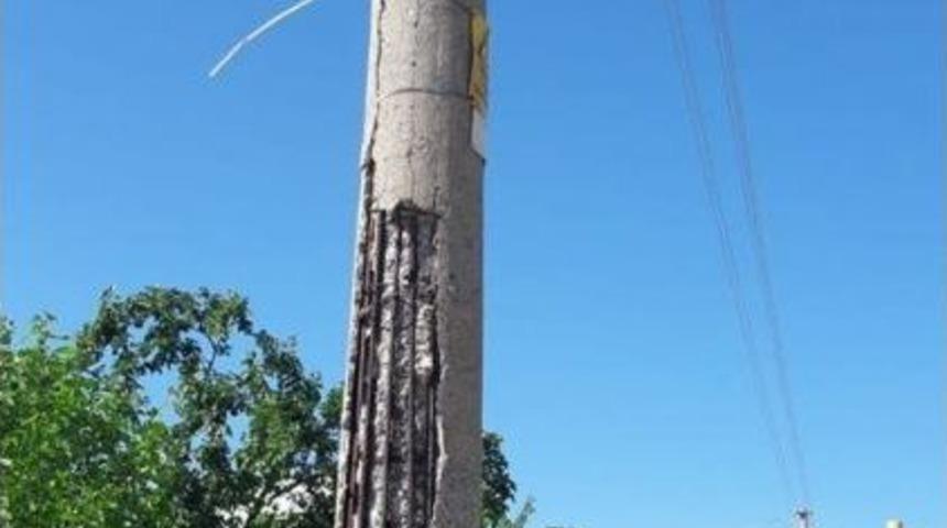 Elektrik Direkleri Tehlike Sa&ccedil;ıyor