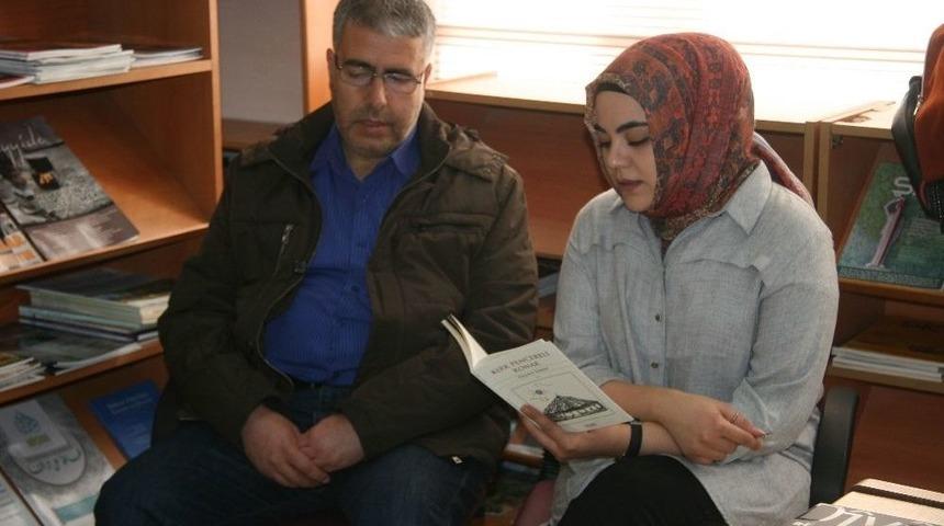 Görmeyenlere Kitap Okudular