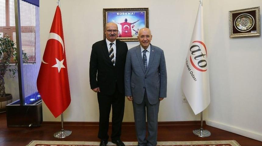 Başkan Yaşar&rsquo;dan Ato&rsquo;ya Ge&ccedil;miş Olsun Ziyareti
