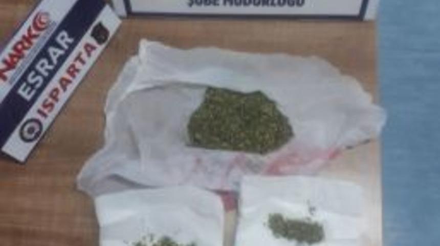 Isparta&rsquo;da 52 Gram Esrar Yakalandı