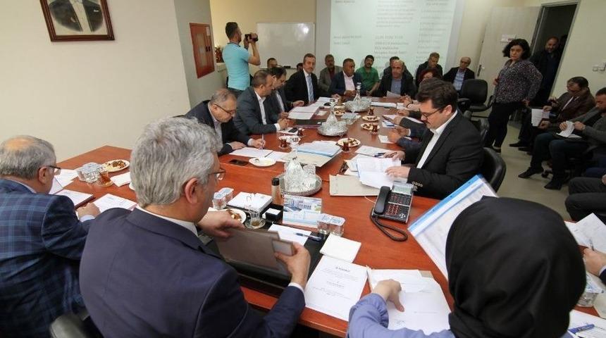 B&uuml;y&uuml;kşehir&rsquo;in Yıkım İhalesinde 11 Firma Teklif Verdi