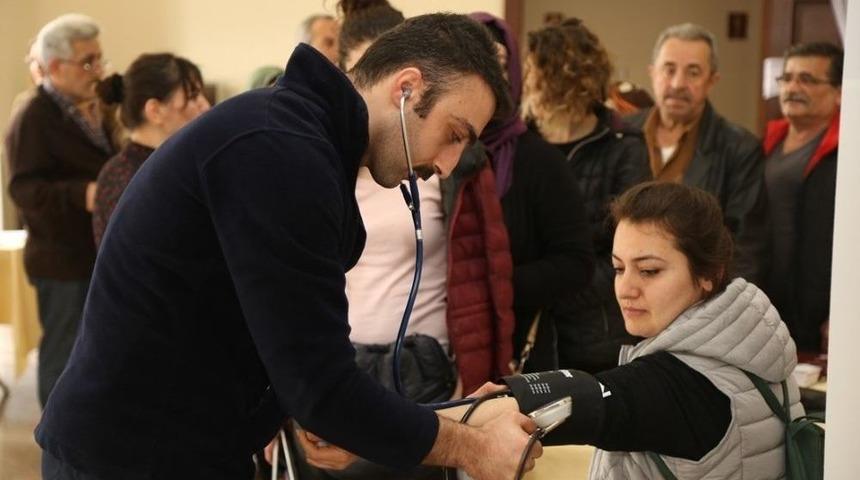 Yrd. Do&ccedil;. Dr. Emrah İpek: "tansiyon 30&rsquo;lu Yaşlarda Başlıyor"