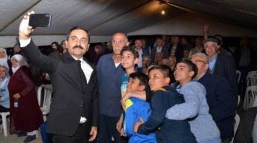 Belediye Başkanı Bah&ccedil;eci: "millet En İyisini Se&ccedil;mekle M&uuml;kellef"