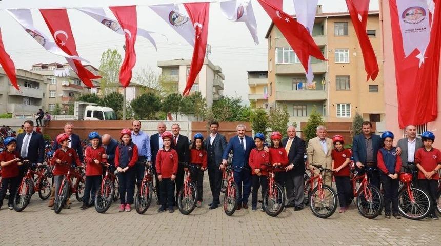 K&ouml;rfez&rsquo;de 180 &Ccedil;ocuk Bisikletine Kavuştu