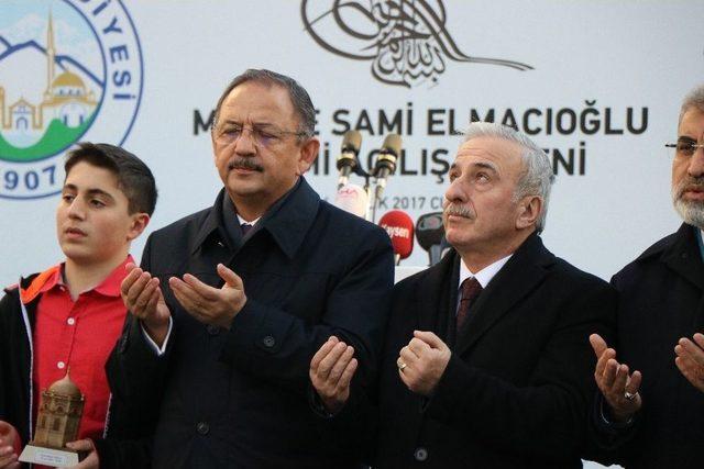 Bakan Özhaseki: “cumhuriyet Tarihinin En Zor Günlerini Yaşıyoruz”