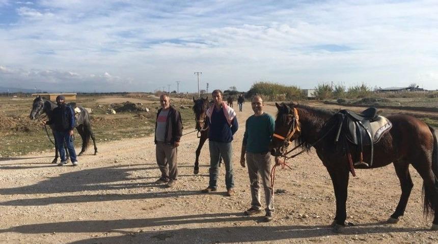 Manavgat Belediyesi&rsquo;nden Rahvan Atlara Antrenman Sahası