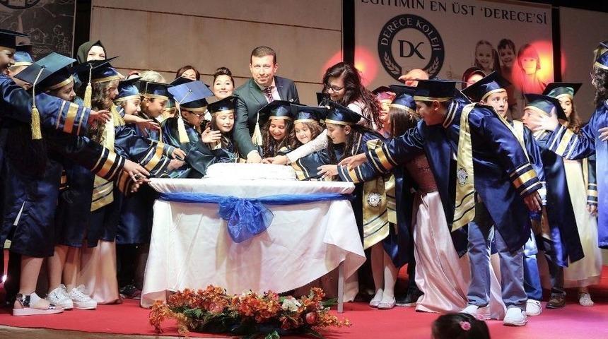 Derece&rsquo;de Mezuniyet Sevinci