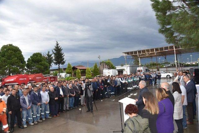 Başkan Kara, Kadroya Geçen Taşeron İşçilerle Bir Araya Geldi