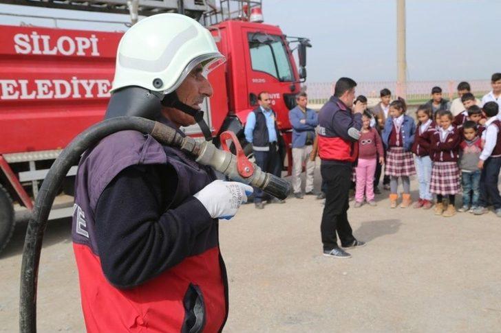 Öğrencilere Sivil Savunma Anlatılarak Yangın Eğitimi Verildi G3