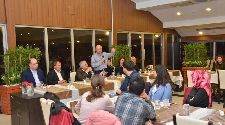 Belediye Başkanı Saraoğlu: Doktorların Toplum İçinde Farklı Bir Statüye Sahip Olması Gerekiyor