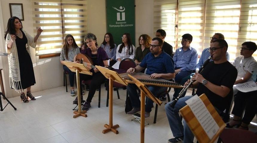 Tepebaşı Tsm&rsquo;den Mini Konser