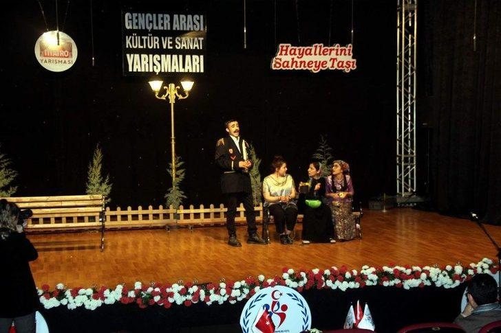 Gençler Arası Kültür Ve Sanat Yarışmalarının İç Anadolu Finali Kayseri’de Yapıldı G5