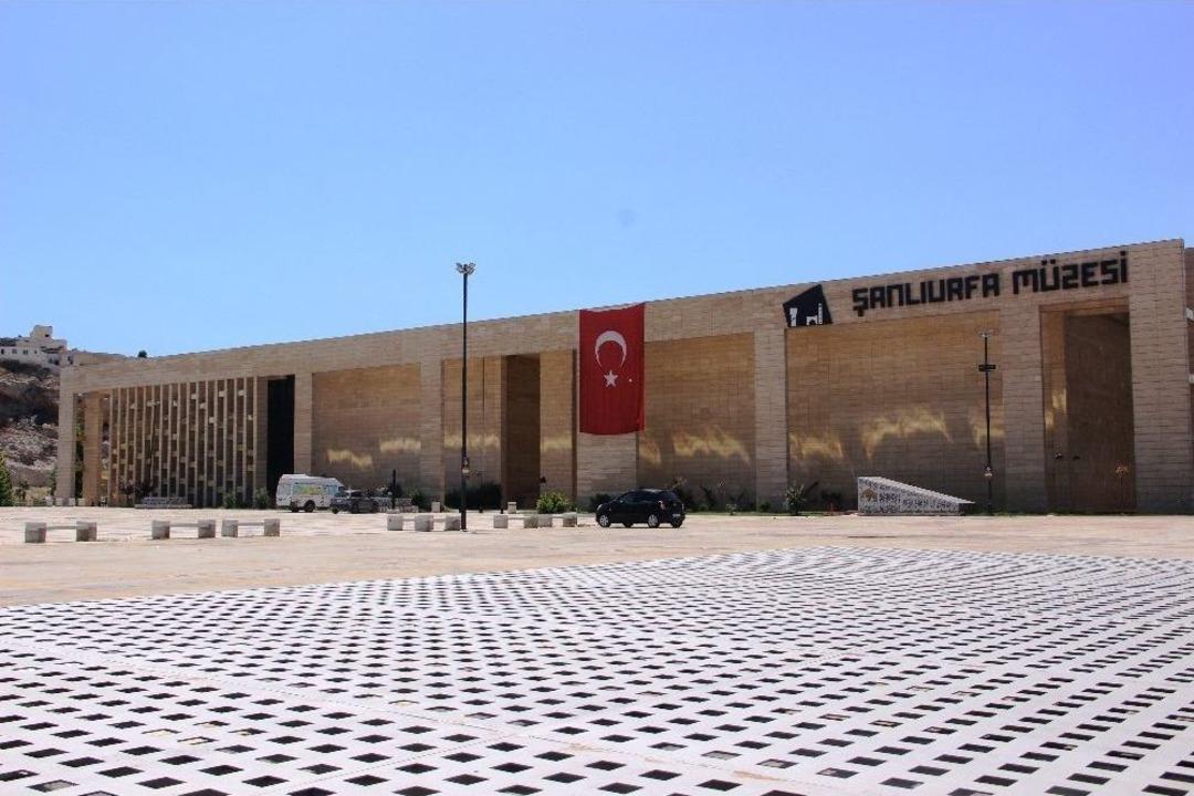 Binlerce Yıllık 2 Tarihi Eser M&uuml;ze Taşınırken Kayboldu