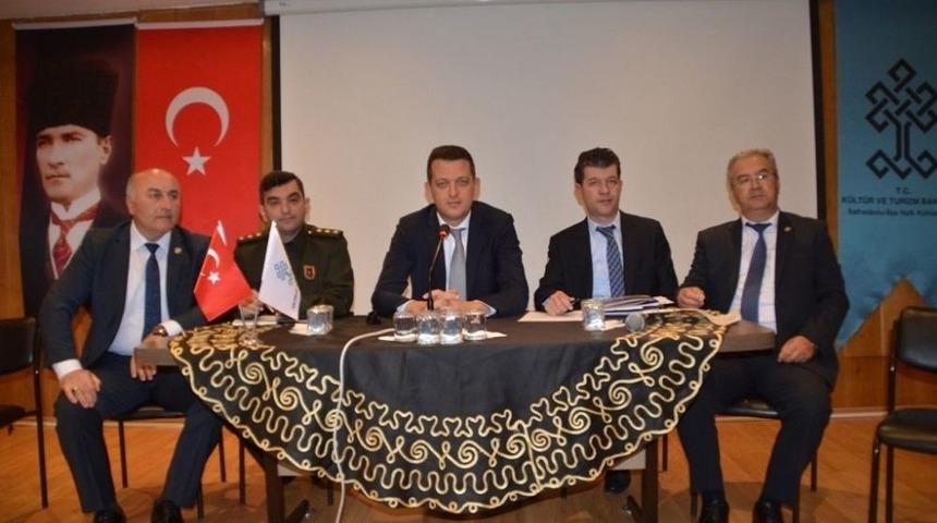 &Uuml;rkmezer, Muhtarlar İle Buluştu