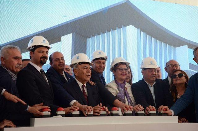 Kocaoğlu: "se&ccedil;ilmiş En B&uuml;y&uuml;k Belediye Başkanı Oldum" 3