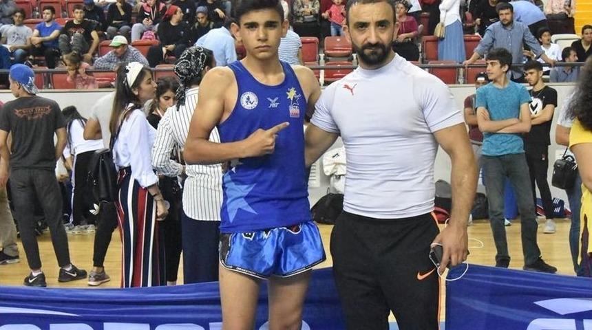 Vanlı Sporculardan Altın Galibiyet